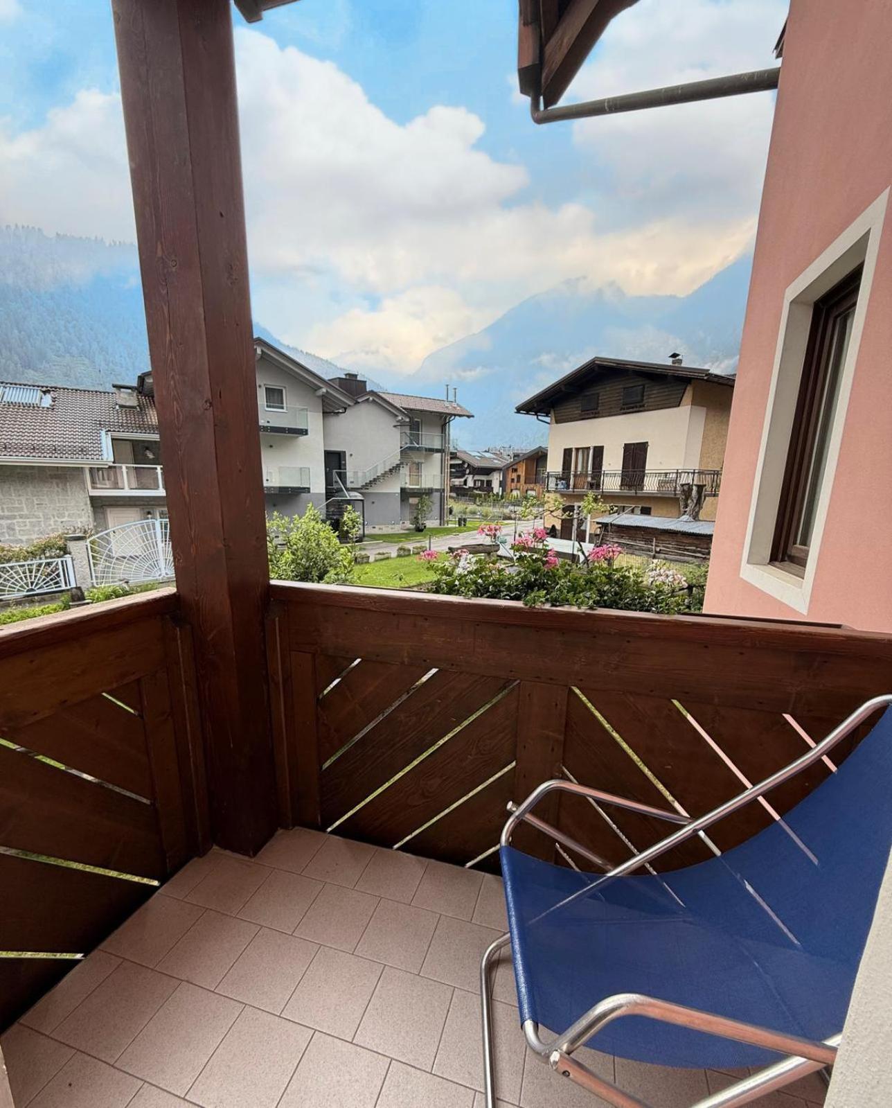 Hotel Quadrifoglio Pinzolo Eksteriør bilde
